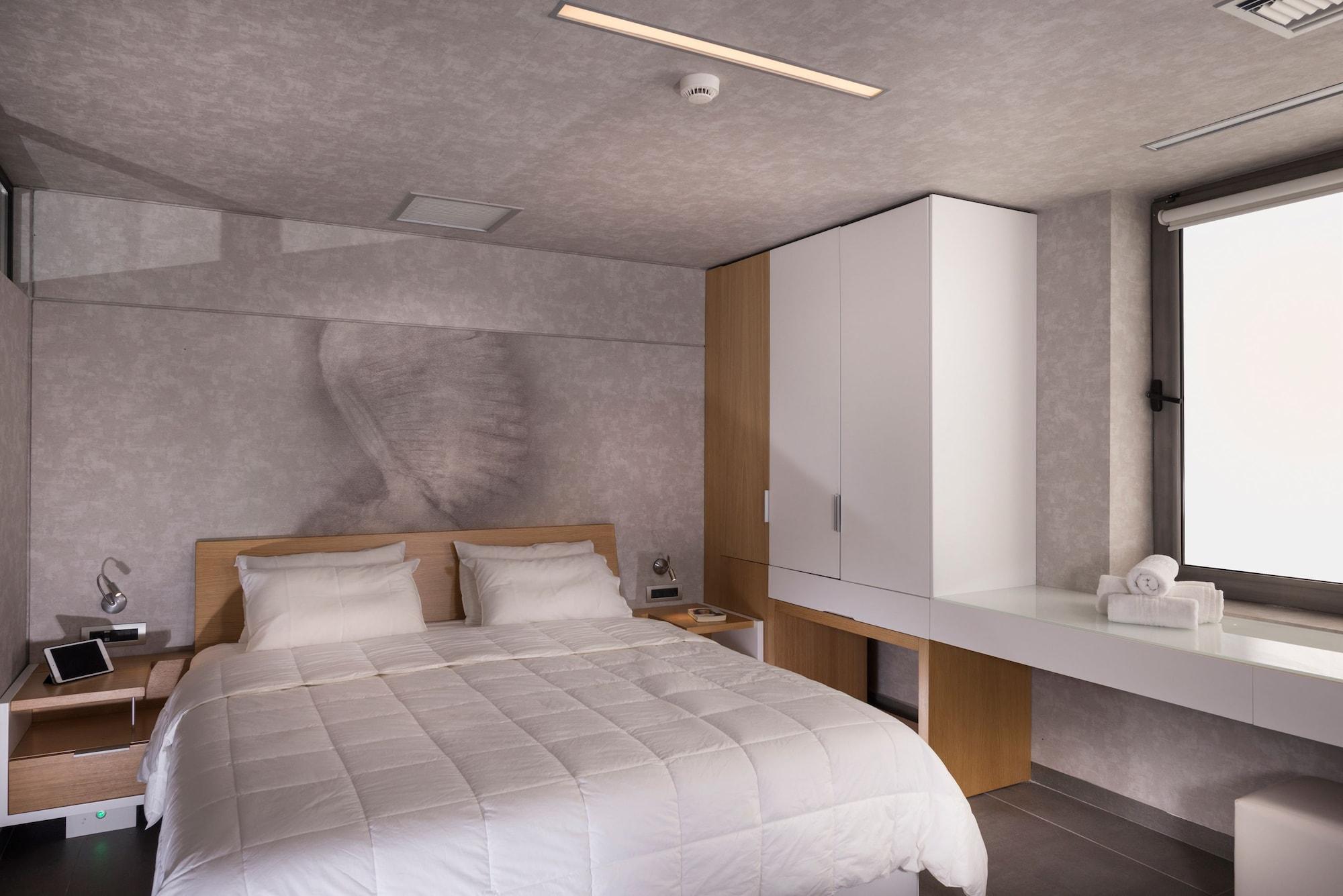 Icarus Hotel Kalamaki Eksteriør billede