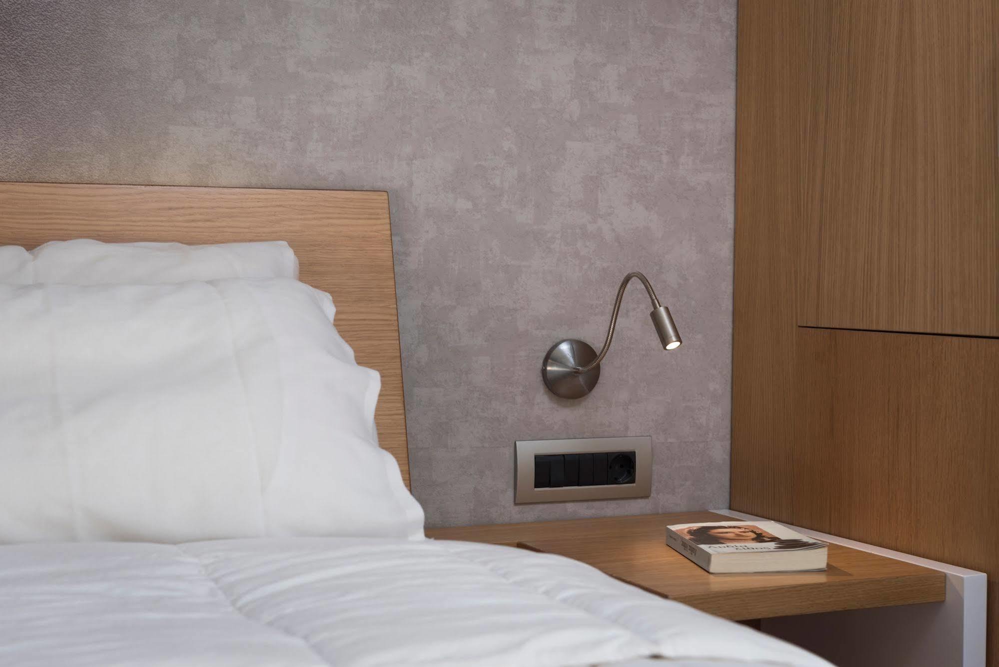 Icarus Hotel Kalamaki Eksteriør billede